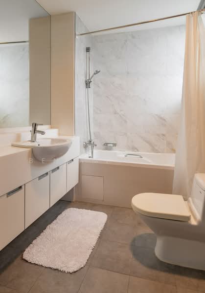 Regal 35, 15 Lorong 35 Geylang, 2 Bedrooms, 1,796 sqft, Apartment For Rent, by Benjamin Wee, 500128616 - Bathroom - PropertyGuru.com.sg
