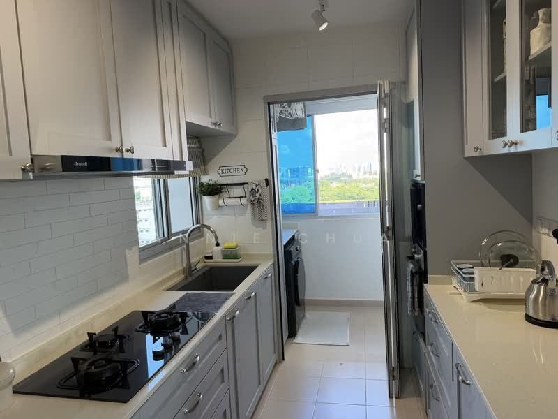 20 Teban Gardens Road, 20 Teban Gardens Road, 4 Bedrooms, 990 sqft, HDB Flat For Sale, by Annie Chua, 500128618 - Kitchen - PropertyGuru.com.sg
