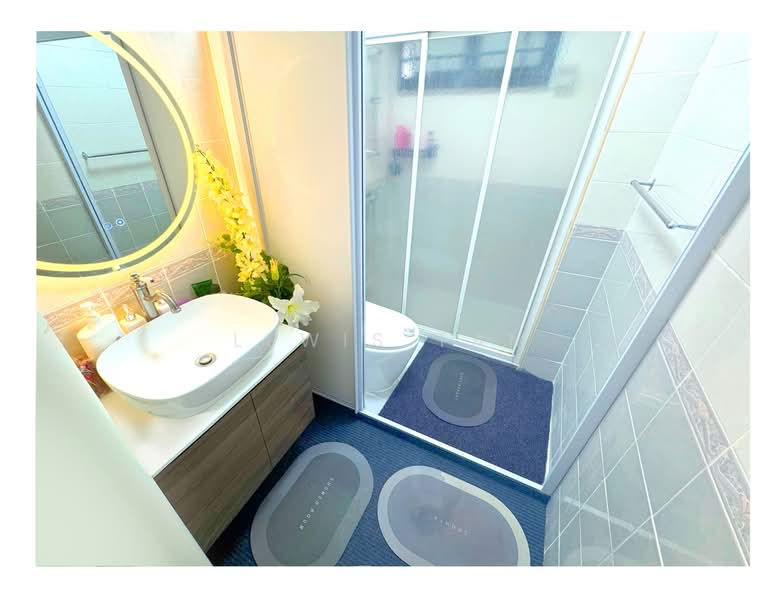 339A Sembawang Close, 339A Sembawang Close, 4 Bedrooms, 1,195 sqft, HDB Flat For Sale, by Lewis Tam, 500128620 - Bathroom - PropertyGuru.com.sg