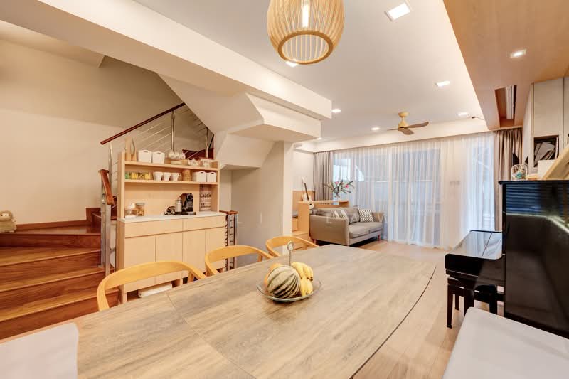 Palm Grove Regency, Palm Grove Avenue, 5 Bedrooms, 2,939 sqft, Terraced House For Sale, by Nellie Law, 500128645 - Living Room - PropertyGuru.com.sg