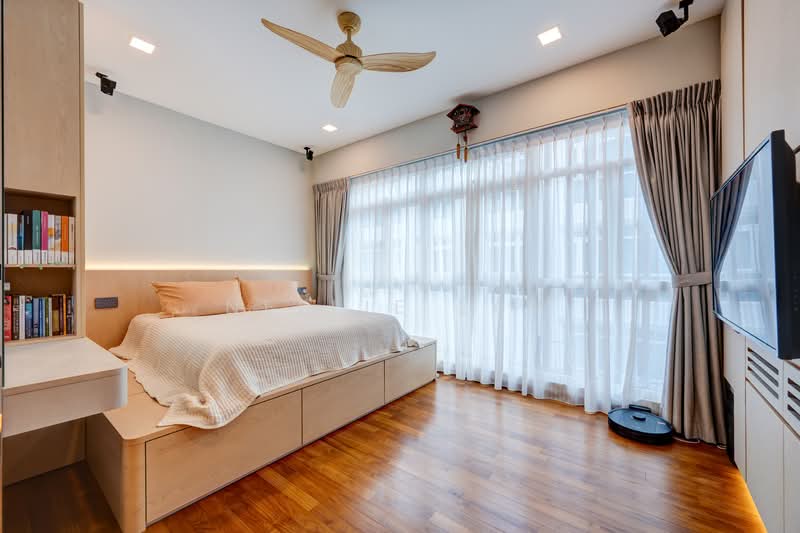 Palm Grove Regency, Palm Grove Avenue, 5 Bedrooms, 2,939 sqft, Terraced House For Sale, by Nellie Law, 500128645 - Master Bedroom - PropertyGuru.com.sg