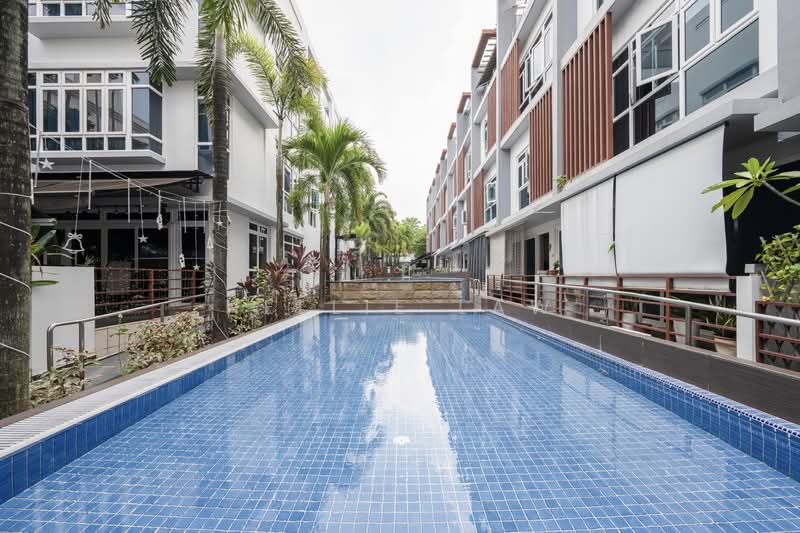Palm Grove Regency, Palm Grove Avenue, 5 Bedrooms, 2,939 sqft, Terraced House For Sale, by Nellie Law, 500128645 - Exterior - PropertyGuru.com.sg