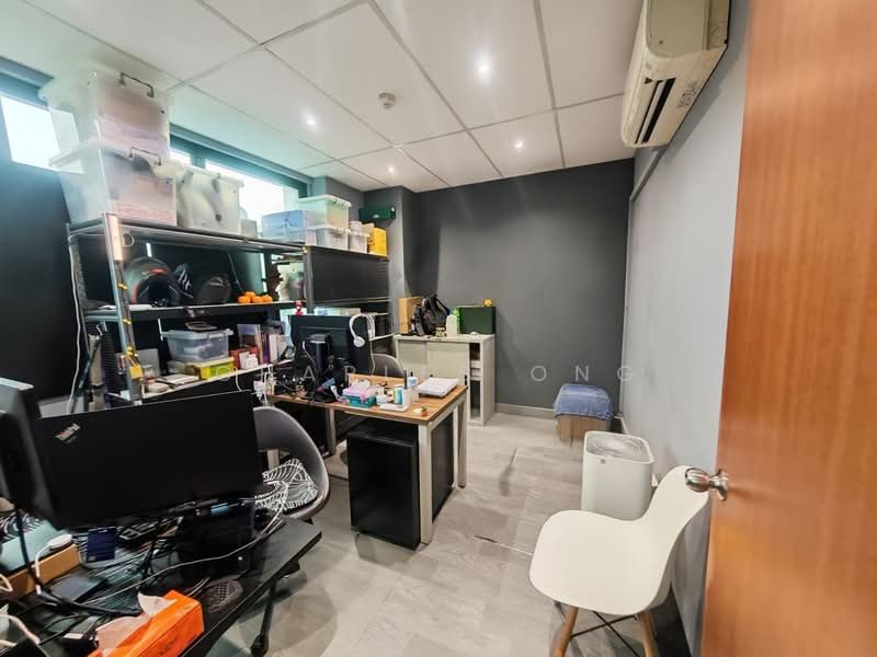 Redhill Forum, 16 Jalan Kilang Timor, 969 sqft, Light Industrial (B1) For Sale, by Charles Ong, 500128658 - Study - CommercialGuru.com.sg