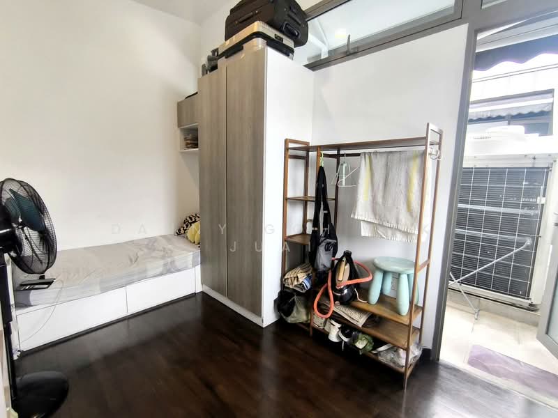 The Woods, Westwood Avenue, 5 Bedrooms, 4,564 sqft, Corner Terrace For Sale, by Danny Goh Tok Juai, 500128659 - Bedroom - PropertyGuru.com.sg