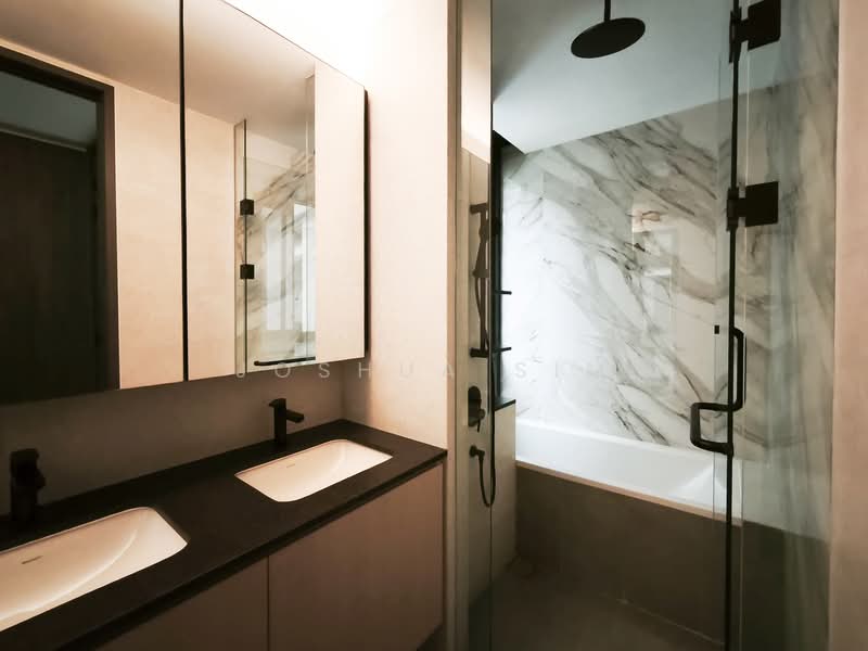 Jervois Mansion, 4 Jervois Close, 4 Bedrooms, 1,475 sqft, Condominium For Sale, by Joshua Sim, 500128666 - Bathroom - PropertyGuru.com.sg