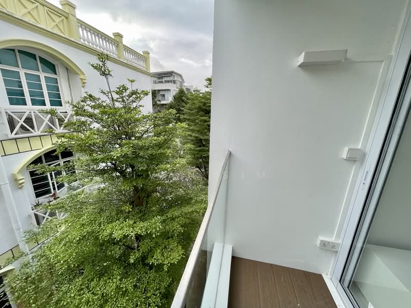 Whitescape, 88 Lorong N Telok Kurau, 2 Bedrooms, 807 sqft, Condominium For Sale, by Ivan Sim, 500128669 - Balcony - PropertyGuru.com.sg