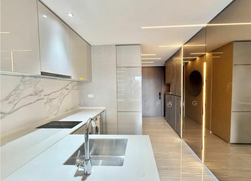 Parc Esta, 822 Sims Avenue, 2 Bedrooms, 743 sqft, Condominium For Rent, by Victorine Pang, 500128670 - Kitchen - PropertyGuru.com.sg
