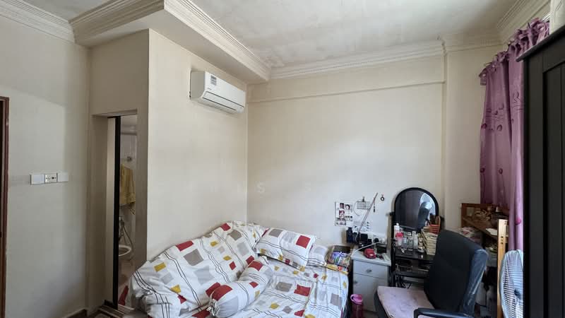 Park Court, 9 Lorong 101 Changi, 3 Bedrooms, 936 sqft, Condominium For Sale, by Chris Siow, 500128685 - Bedroom 2 - PropertyGuru.com.sg