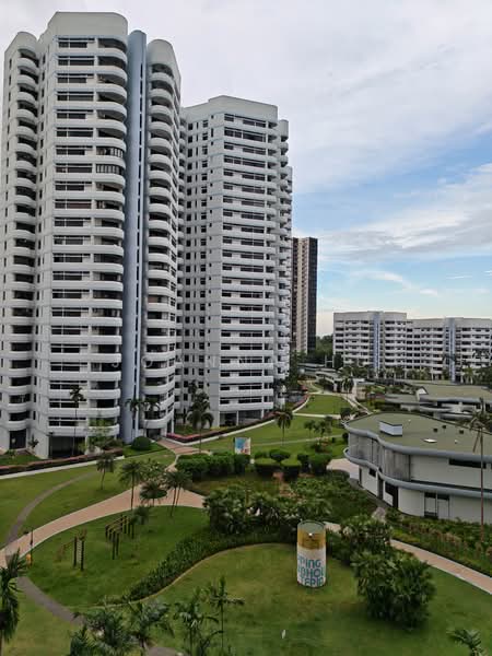 Mandarin Gardens, 5 Siglap Road, 4 Bedrooms, 1,571 sqft, Condominium For Sale, by Joanna Hu, 500128691 - Exterior - PropertyGuru.com.sg