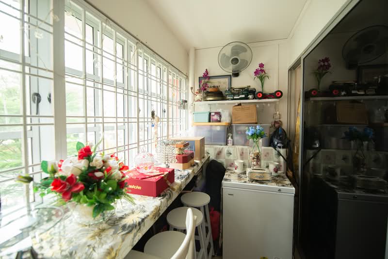 614 Elias Road, 614 Elias Road, 3 Bedrooms, 1,442 sqft, HDB Flat For Sale, by Ahmad Husaini, 500128711 - Balcony - PropertyGuru.com.sg