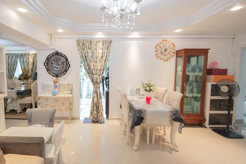 614 Elias Road, 614 Elias Road, 3 Bedrooms, 1,442 sqft, HDB Flat For Sale, by Ahmad Husaini, 500128711 - Dining Area - PropertyGuru.com.sg