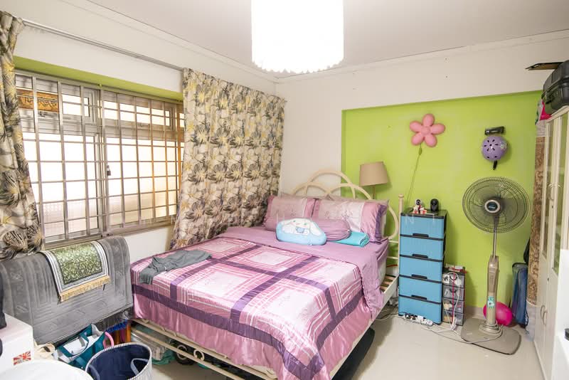 614 Elias Road, 614 Elias Road, 3 Bedrooms, 1,442 sqft, HDB Flat For Sale, by Ahmad Husaini, 500128711 - Bedroom - PropertyGuru.com.sg