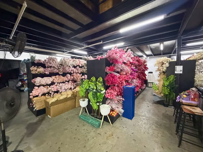 Proxima @ Gambas, 50 Gambas Crescent, Sembawang / Yishun, 7,255 sqft, Light Industrial (B1) For Sale, by Chris Tee, 500128726 - Interior - CommercialGuru.com.sg