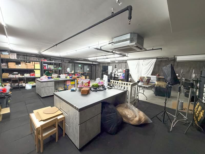 Proxima @ Gambas, 50 Gambas Crescent, Sembawang / Yishun, 7,255 sqft, Light Industrial (B1) For Sale, by Chris Tee, 500128726 - Interior - CommercialGuru.com.sg
