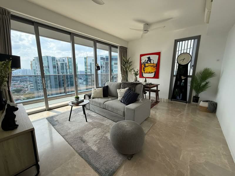 Amber Park, 18 Amber Gardens, 4 Bedrooms, 1,302 sqft, Condominium For Rent, by Norman Koh, 500128738 - Living Room - PropertyGuru.com.sg