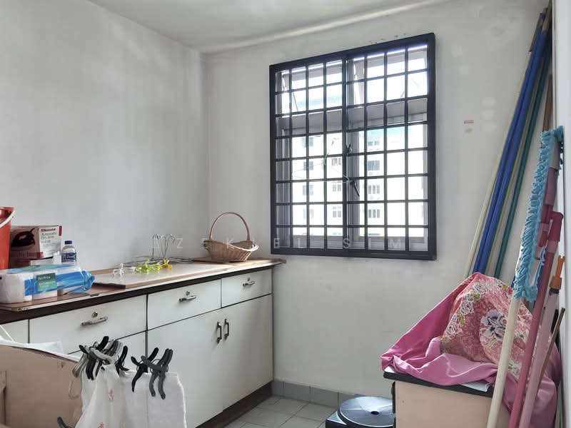 67 Marine Drive, 67 Marine Drive, 3 Bedrooms, 818 sqft, HDB Flat For Sale, by Ezekiel Sim, 500128747 - Utility/Guest Room - PropertyGuru.com.sg