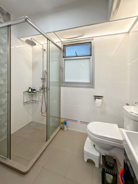 153C Bedok South Road, 153C Bedok South Road, 3 Bedrooms, 1,001 sqft, HDB Flat For Rent, by Anthea Wee, 500128761 - Bathroom - PropertyGuru.com.sg