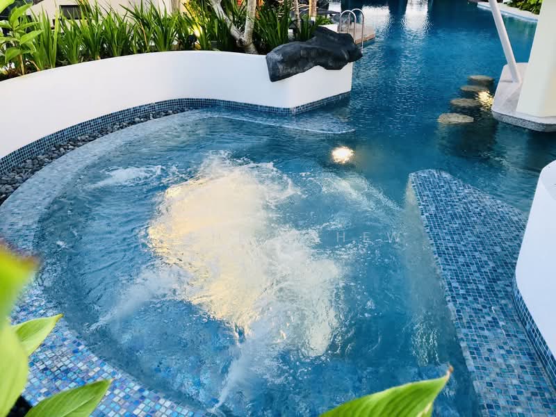 City Gate, 371 Beach Road, Studio, 280 sqft, Apartment For Rent, by Esther Chew, 500128776 - Pool - PropertyGuru.com.sg