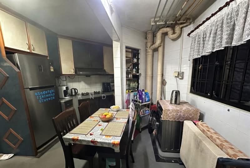 286D Toh Guan Road, 286D Toh Guan Road, 3 Bedrooms, 1,323 sqft, HDB Flat For Sale, by Sandy Hong, 500128780 - Kitchen - PropertyGuru.com.sg