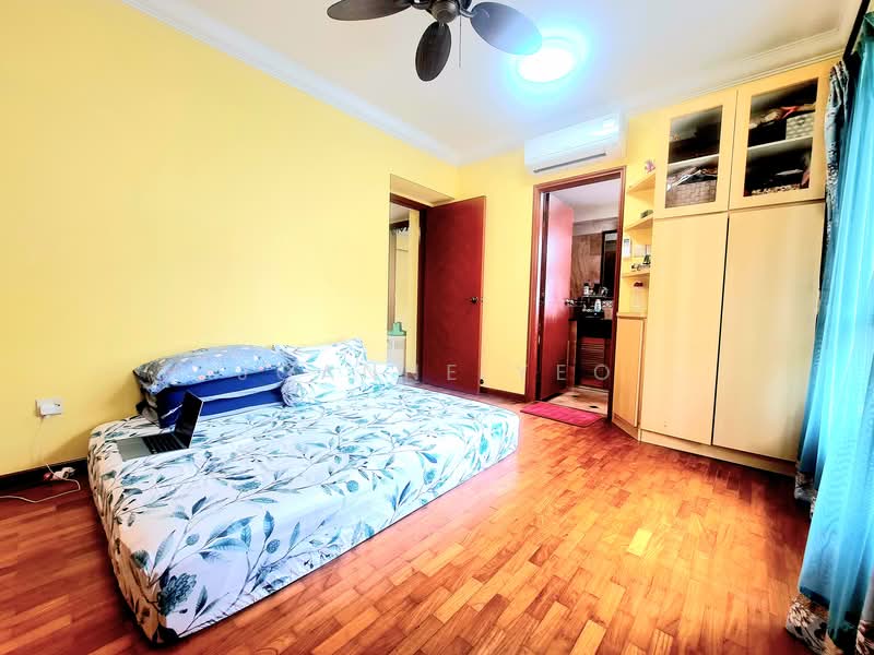 Aquarius By The Park, 3 Bedok Reservoir View, 3 Bedrooms, 1,206 sqft, Condominium For Rent, by Joanne Yeo, 500128781 - Master Bedroom - PropertyGuru.com.sg