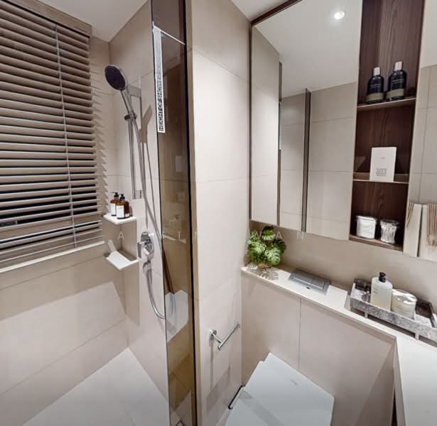Pinery Residences, Tampines Street 94, 4 Bedrooms, 1,195 sqft, Condominium For Sale, by Alvin Kwan, 500128805 - Bathroom - PropertyGuru.com.sg