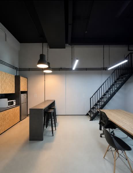 Robinson Square, 144 Robinson Road, 1,173 sqft, Office For Rent, by Ben Chew, 500128817 - Kitchen - CommercialGuru.com.sg