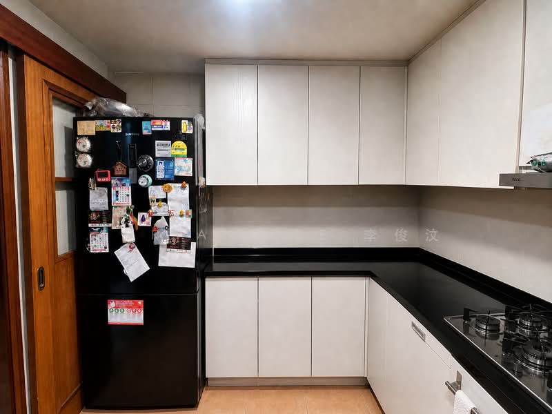 Palm Gardens, 2D Hong San Walk, 4 Bedrooms, 1,216 sqft, Condominium For Sale, by Adrian Lee 李俊汶, 500128846 - Kitchen - PropertyGuru.com.sg