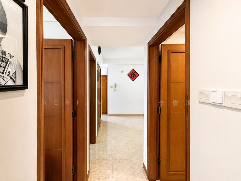 Palm Gardens, 2D Hong San Walk, 4 Bedrooms, 1,216 sqft, Condominium For Sale, by Adrian Lee 李俊汶, 500128846 - Corridor - PropertyGuru.com.sg