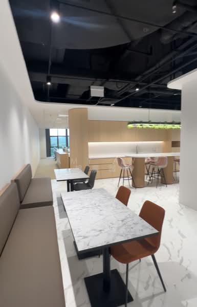DHOBY GHAUT | Newly Fitted Office | Near to MRT Station |, Dhoby Ghaut MRT, 3,080 sqft, Office For Rent, by Amy Aw 胡嘉薇, 500128854 - CommercialGuru.com.sg