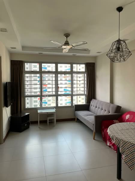 453A Fernvale Road, 453A Fernvale Road, 1 Bedroom, 495 sqft, HDB Flat For Sale, by M Zain Wanchik, 500128868 - Living Room - PropertyGuru.com.sg