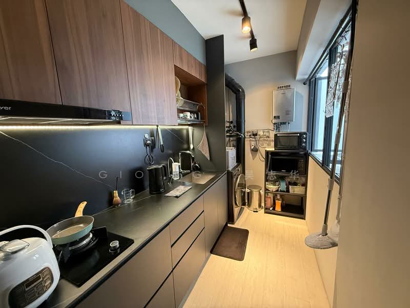 311B Clementi Avenue 4, 311B Clementi Avenue 4, 2 Bedrooms, 646 sqft, HDB Flat For Sale, by Gio Ng  吴志华, 500128887 - Kitchen - PropertyGuru.com.sg