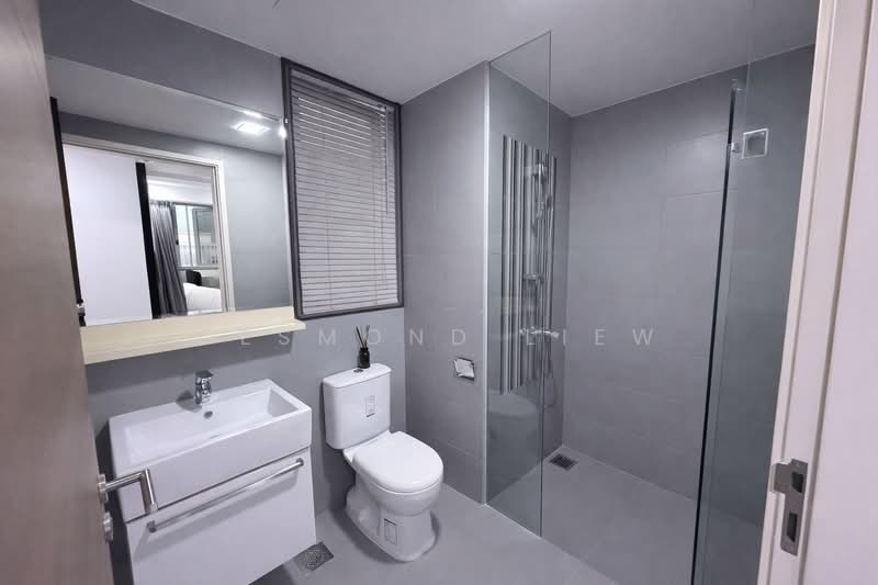 Arc at Tampines, 21 Tampines Avenue 8, 3 Bedrooms, 958 sqft, Executive Condominium For Sale, by Desmond Liew, 500128889 - Bathroom - PropertyGuru.com.sg