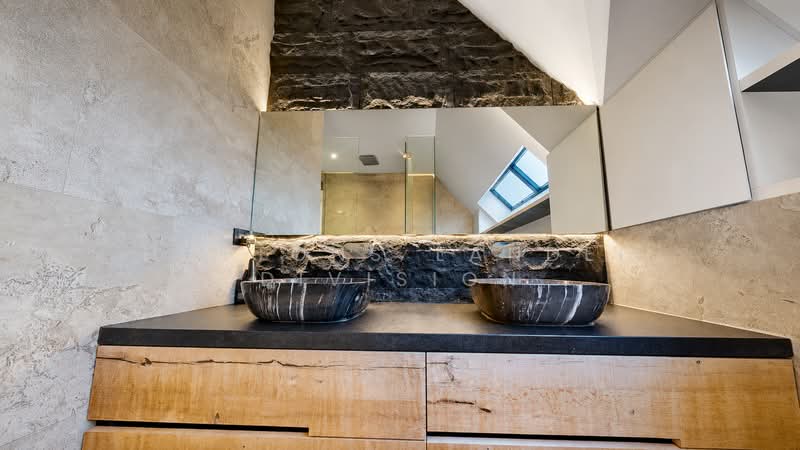Luxury D15 Freehold Semi Detached with 7 Bedrooms Lift Pool Movie Room and Solar Panels, , 7 Bedrooms, 8,000 sqft, Semi-Detached House For Sale, by JYOTI, 500128891 - Bathroom - PropertyGuru.com.sg