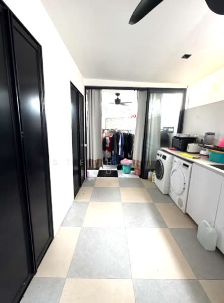 Charming 2 Storey Corner Terrace for Sale, No West Sun, Regular & Squarish plot, Park 2 cars, 4 Bedrooms, 2,400 sqft, Corner Terrace For Sale, by Stephanie Tok, 500128893 - Interior - PropertyGuru.com.sg
