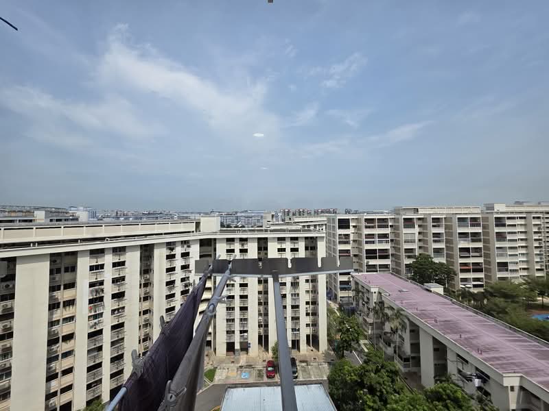 140 Bedok Reservoir Road, 140 Bedok Reservoir Road, 3 Bedrooms, 904 sqft, HDB Flat For Sale, by Chloe Yap, 500128898 - Exterior - PropertyGuru.com.sg