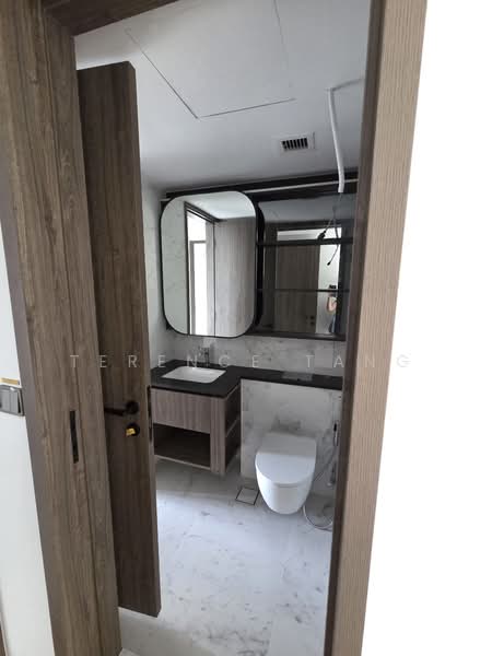 Sceneca Residence, Tanah Merah Kechil Link, 3 Bedrooms, 1,163 sqft, Condominium For Rent, by Terence Tang, 500128916 - Bathroom - PropertyGuru.com.sg