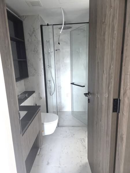 Sceneca Residence, Tanah Merah Kechil Link, 3 Bedrooms, 1,163 sqft, Condominium For Rent, by Terence Tang, 500128916 - Bathroom - PropertyGuru.com.sg