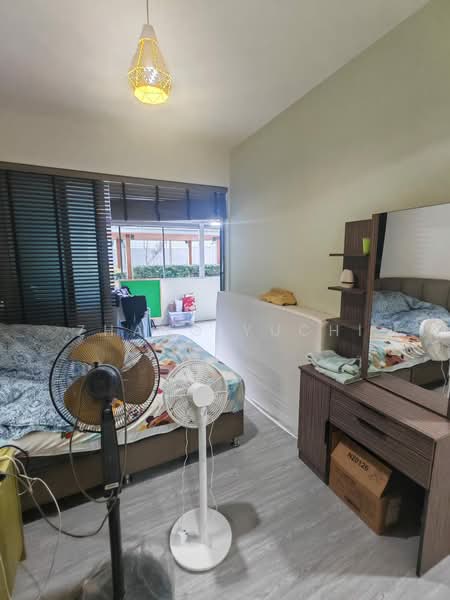 Skies Miltonia, 21 Miltonia Close, 2 Bedrooms, 969 sqft, Condominium For Sale, by Zhang Yuchi, 500128926 - Master Bedroom - PropertyGuru.com.sg