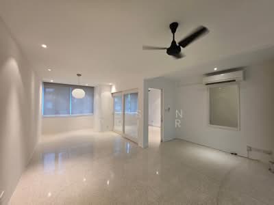 For Sale - Greenwood 2+1 Walkup Near RGPS