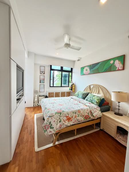 Light-filled home at Bristol, , 1 Bedroom, 958 sqft, Walk-up Apartment For Sale, by Rachel Koh, 500128931 - Bedroom - PropertyGuru.com.sg