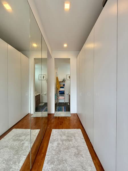 Light-filled home at Bristol, , 1 Bedroom, 958 sqft, Walk-up Apartment For Sale, by Rachel Koh, 500128931 - Interior - PropertyGuru.com.sg