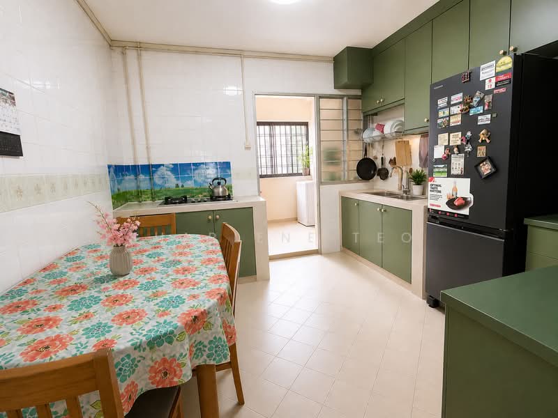 758 Pasir Ris Street 71, 758 Pasir Ris Street 71, Room Rental, 120 sqft, HDB Flat For Rent, by Sharlene Teo, 500128935 - Kitchen - PropertyGuru.com.sg