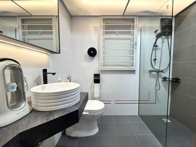 620B Tampines Street 61, 620B Tampines Street 61, 3 Bedrooms, 1,001 sqft, HDB Flat For Sale, by Siti Aisha Yassin, 500128954 - Bathroom - PropertyGuru.com.sg