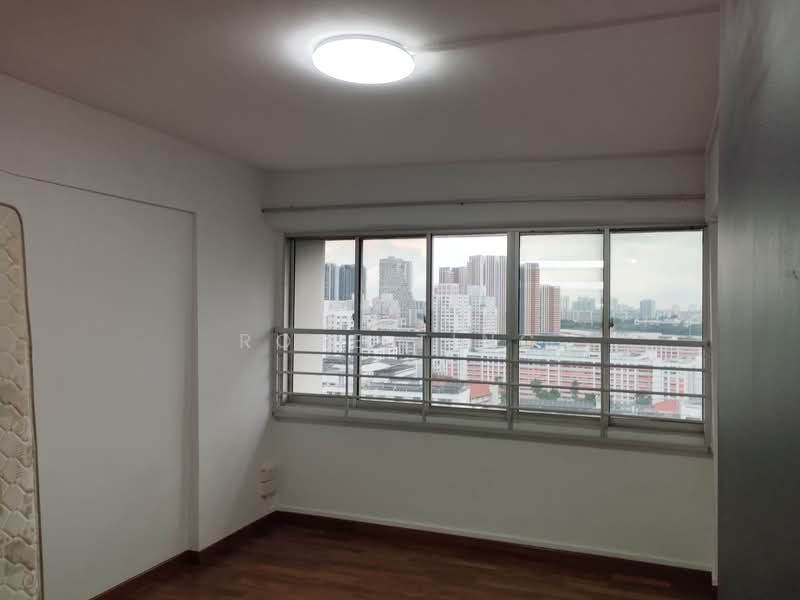 219 Lorong 8 Toa Payoh, 219 Lorong 8 Toa Payoh, 3 Bedrooms, 1,000 sqft, HDB Flat For Rent, by Rose Ting, 500128965 - View - PropertyGuru.com.sg