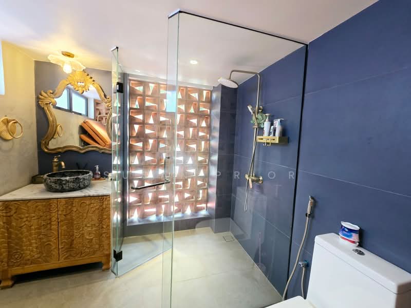 River Valley/ Hoot Kiam/ Great World MRT, River Valley, Hoot Kiam Road Conservation, 3 Bedrooms, 3,150 sqft, Conservation House For Sale, by Susan Prior, 500128968 - PropertyGuru.com.sg