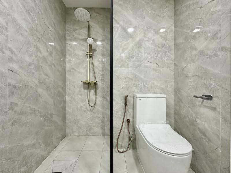 Woodsvale, 5 Woodlands Drive 72, Admiralty / Woodlands, Room Rental, 100 sqft, Condominium For Rent, by Gladys Kee, 500128969 - Bathroom - PropertyGuru.com.sg