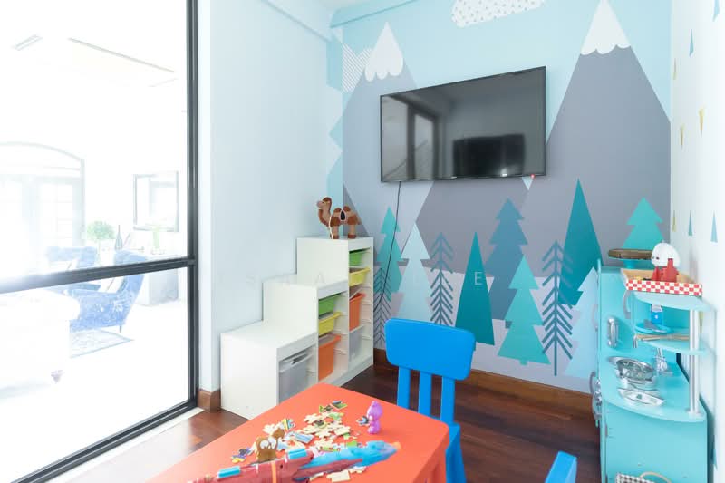 Move-in Condition Corner Terrace in Frankel, , 7 Bedrooms, 5,000 sqft, Corner Terrace For Sale, by Isaac Lee, 500128975 - Ground floor room - PropertyGuru.com.sg