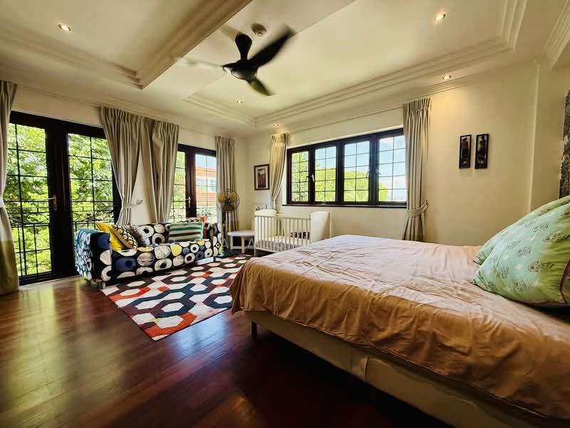 Move-in Condition Corner Terrace in Frankel, , 7 Bedrooms, 3,803 sqft, Corner Terrace For Sale, by Isaac Lee, 500128975 - Bedroom - PropertyGuru.com.sg