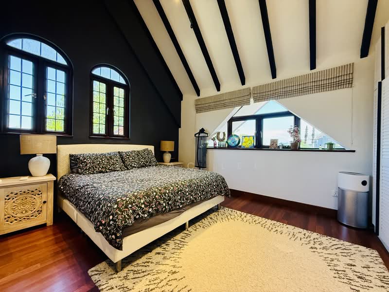 Move-in Condition Corner Terrace in Frankel, , 7 Bedrooms, 3,803 sqft, Corner Terrace For Sale, by Isaac Lee, 500128975 - Master Bedroom - PropertyGuru.com.sg