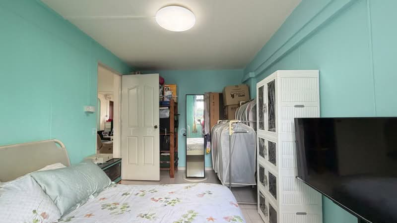 506 Bukit Batok Street 52, 506 Bukit Batok Street 52, 2 Bedrooms, 743 sqft, HDB Flat For Sale, by Patrick Chee, 500128991 - Bedroom - PropertyGuru.com.sg